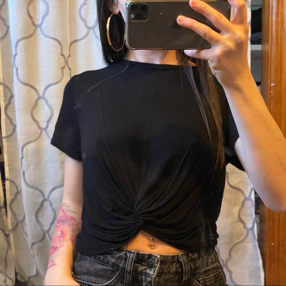 Cropped Black Tee